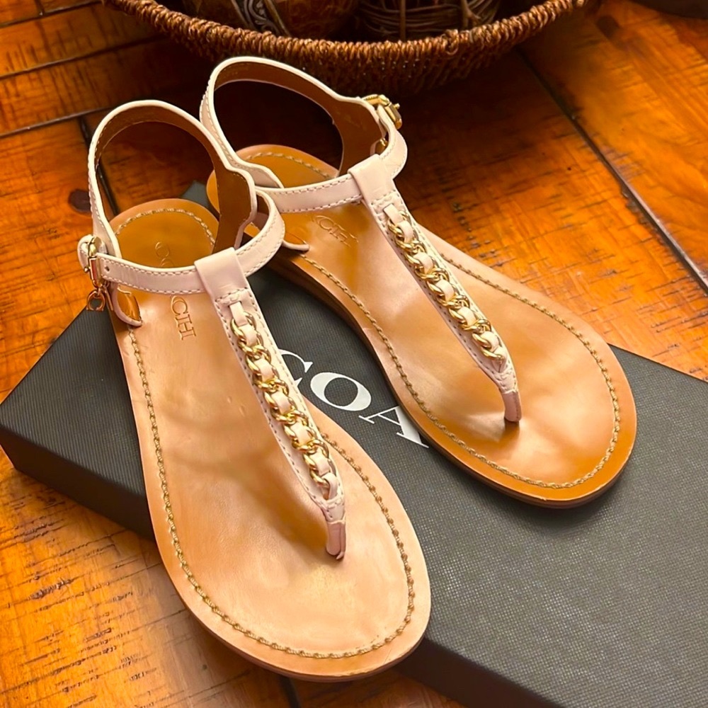 COACH leather thong sandal with gold chain